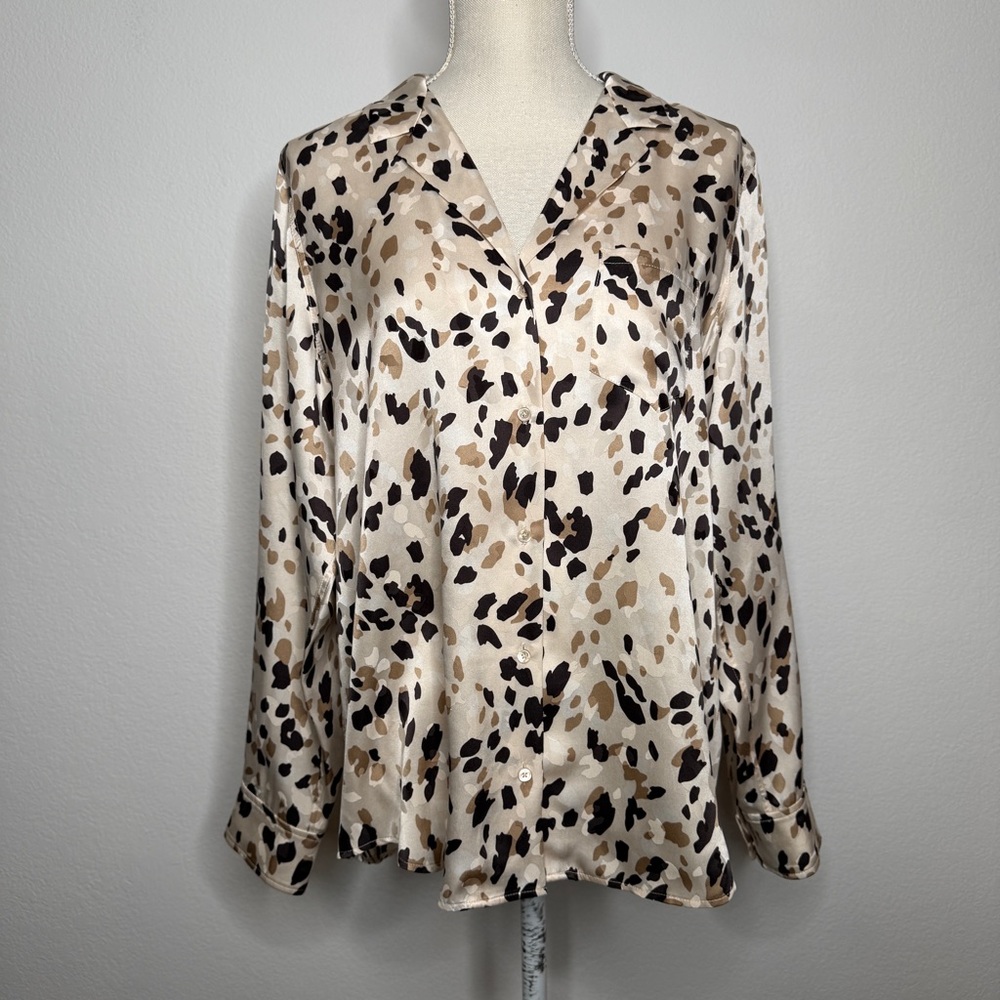 Rails Blouse Rebel Silk Abstract Animal Print Button Down Cream Black Size L NWT